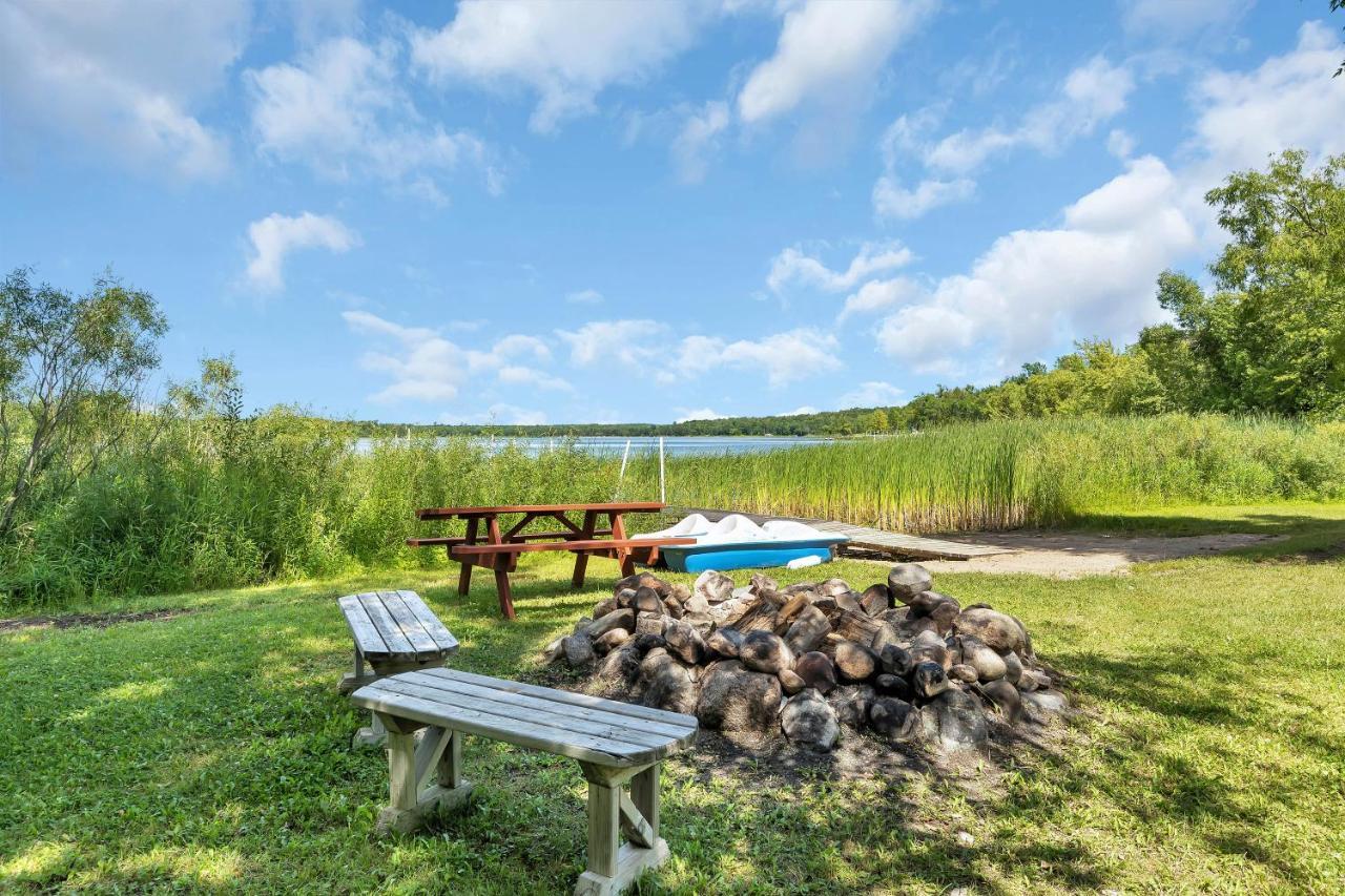 Blue Moon Resort & Motel Hill City Экстерьер фото